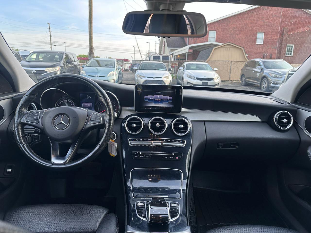 Used 2015 Mercedes-Benz C 300 Sedan image 18