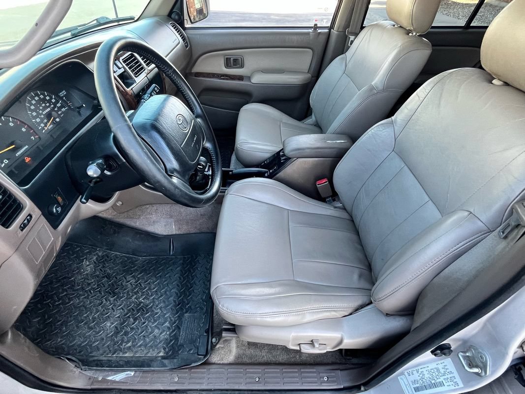 Used 1997 Toyota 4Runner Limited AWD/4WD image 11