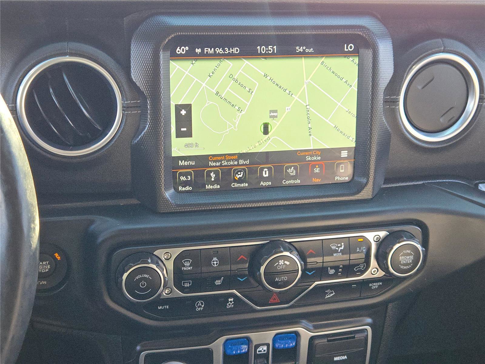 Certified 2018 Jeep Wrangler Unlimited Sahara image 27