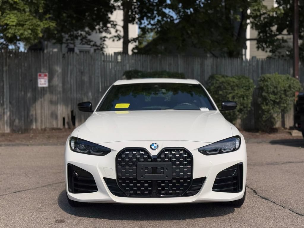 Used 2023 BMW 430i Gran Coupe xDrive w/ M Sport Package AWD/4WD image 9