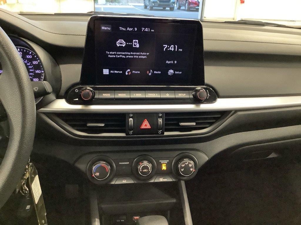Certified 2023 Kia Forte LXS image 9