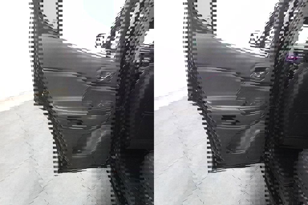 Used 2023 GMC Acadia SLT w/ Technology Package image 27