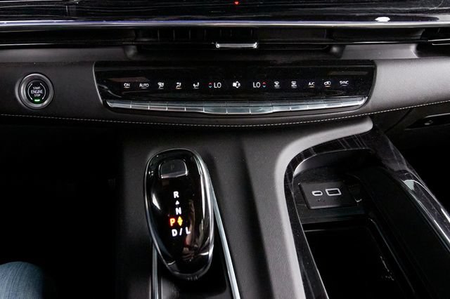 Used 2022 Cadillac Escalade Sport w/ Touring Package AWD/4WD image 19