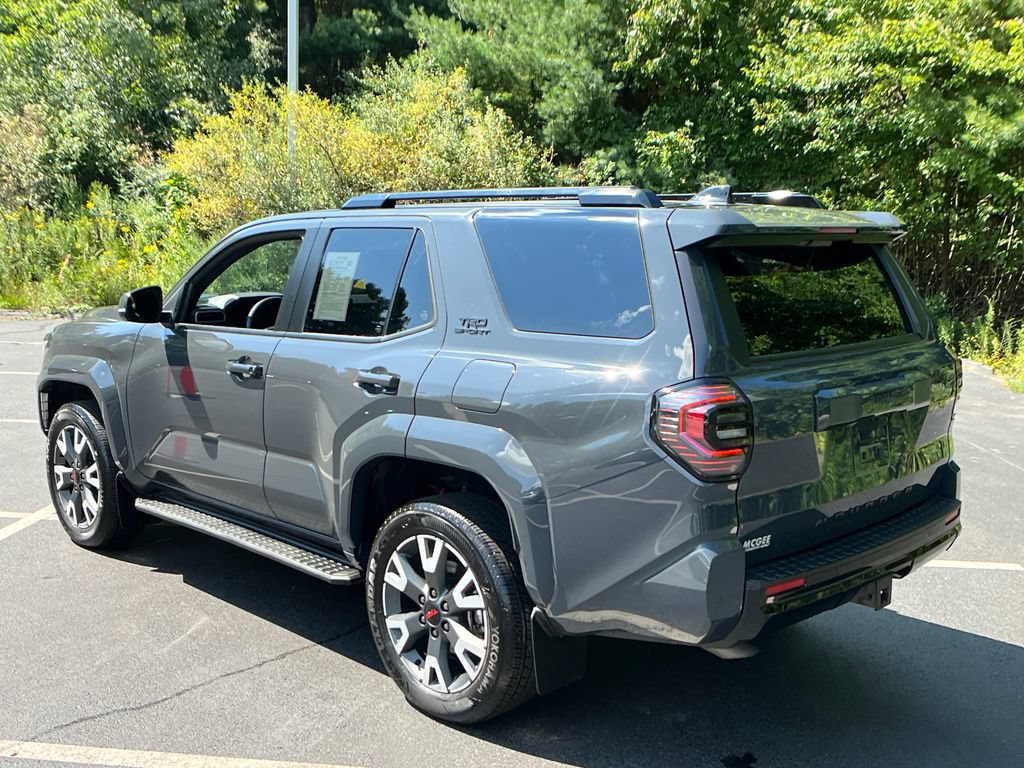 Used 2025 Toyota 4Runner TRD Sport AWD/4WD image 3