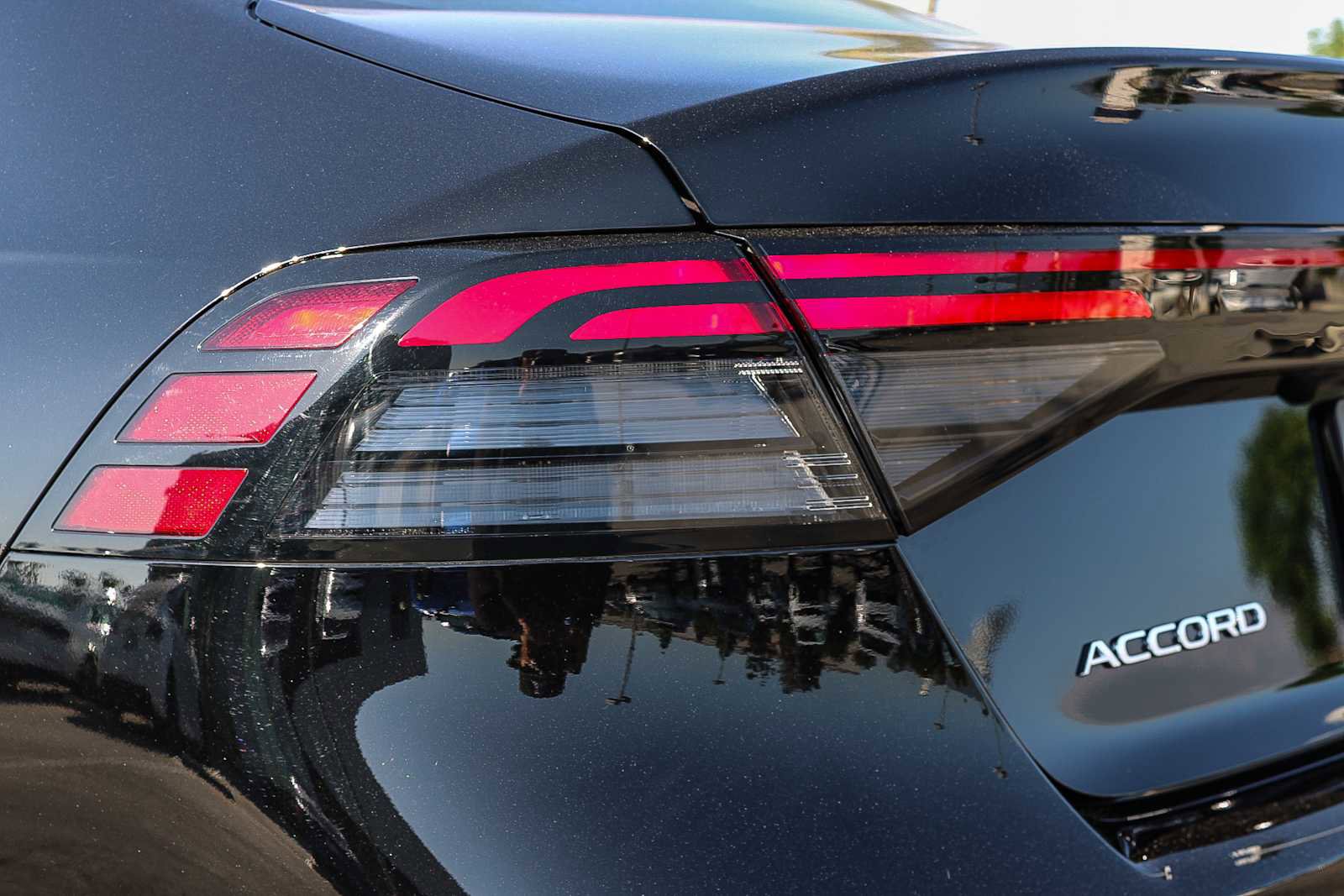 Certified 2025 Honda Accord LX image 9