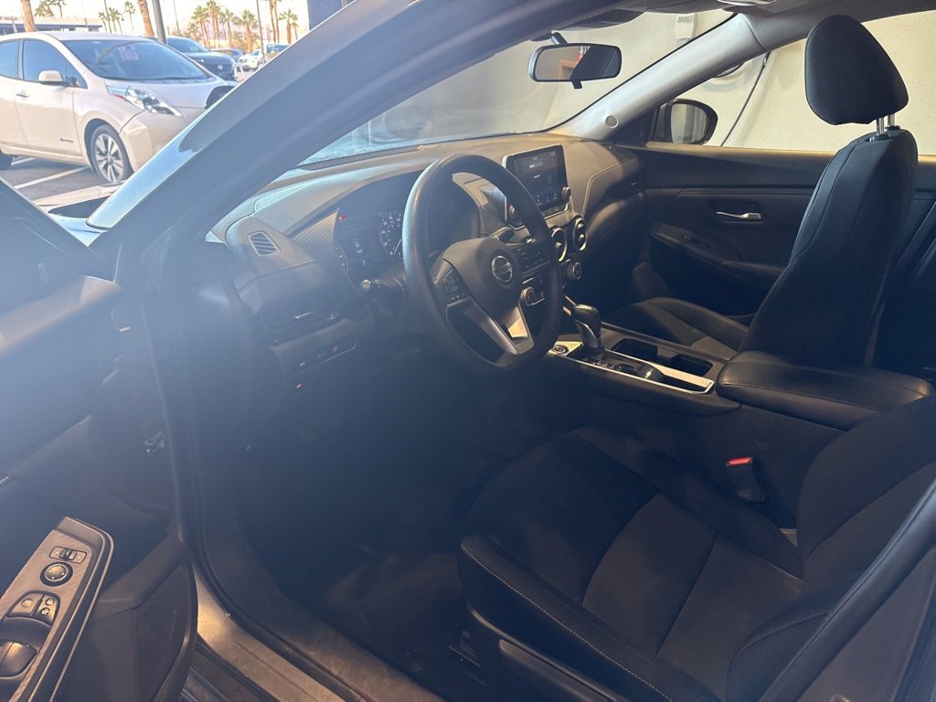 Used 2023 Nissan Sentra SV image 18