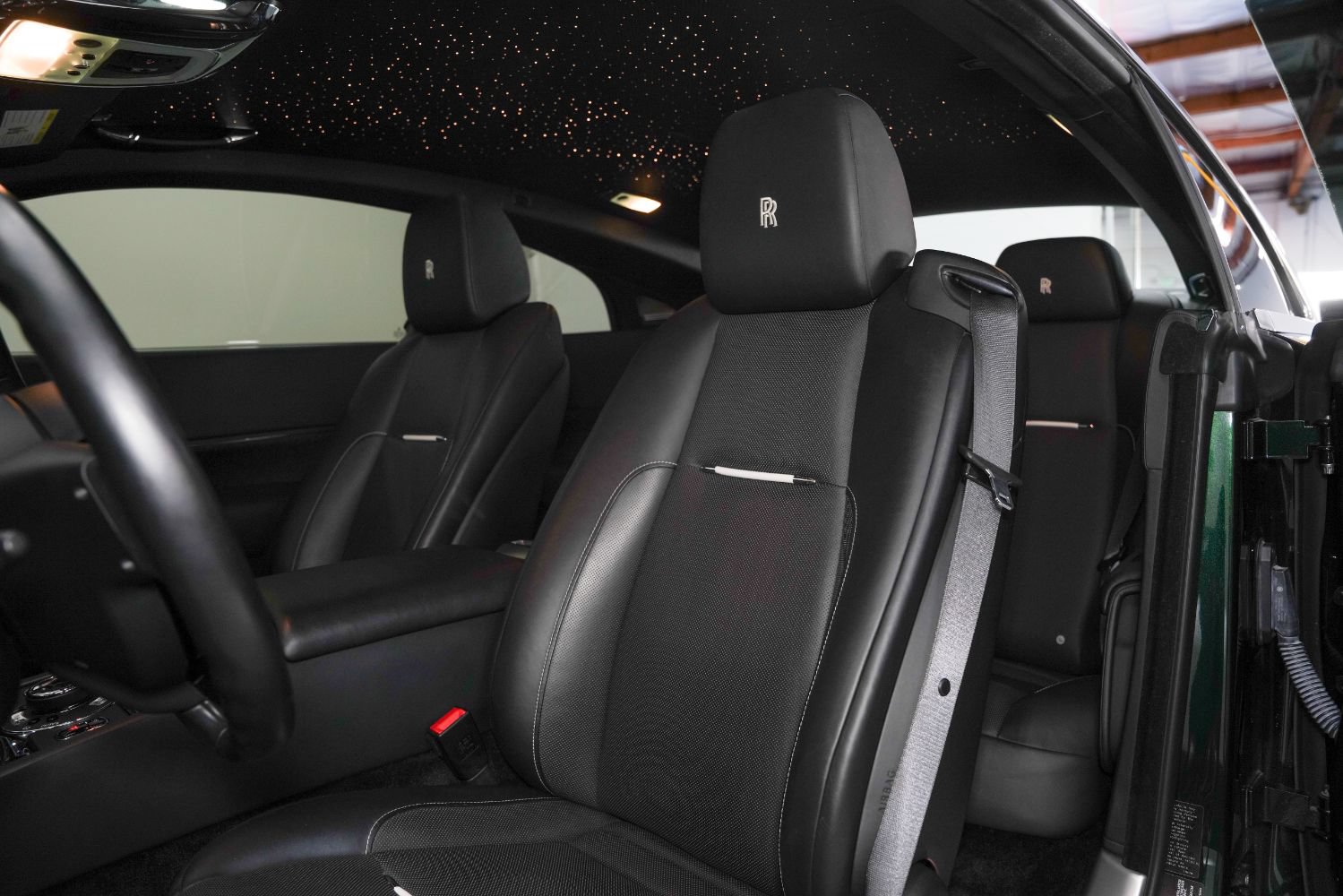 Used 2017 Rolls-Royce Wraith RWD image 39