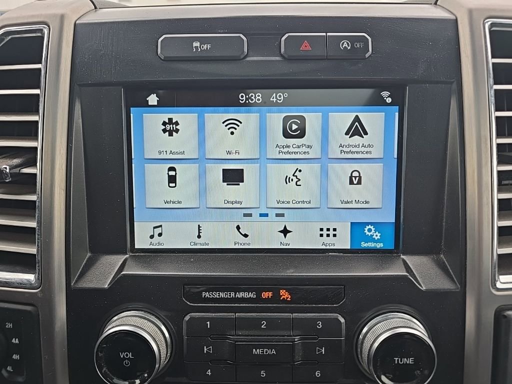 Used 2017 Ford F150 Platinum w/ Max Trailer Tow Package AWD/4WD image 32
