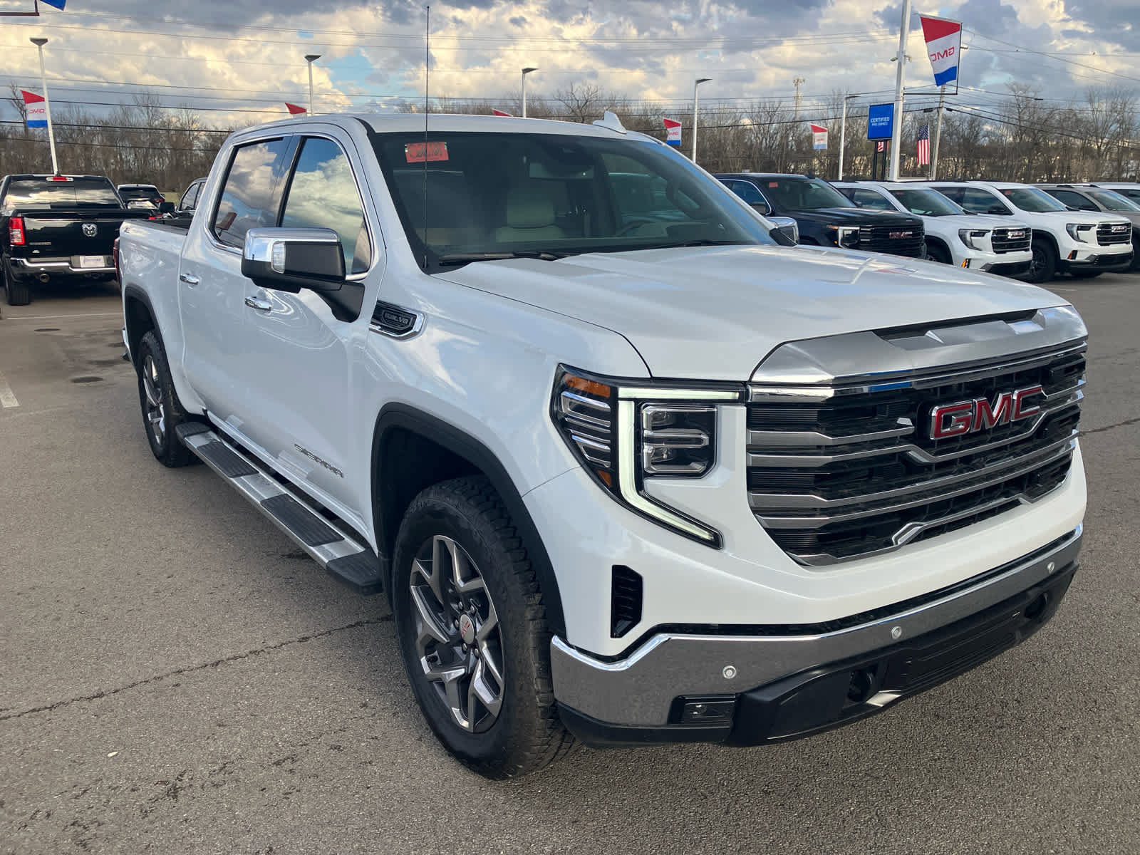 New 2026 GMC Sierra 1500 SLT w/ SLT Premium Plus Package