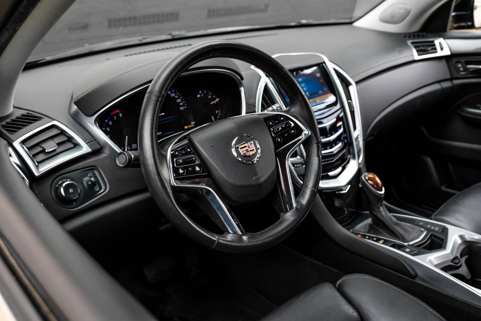Used 2016 Cadillac SRX Premium w/ Driver Assist Package FWD image 17