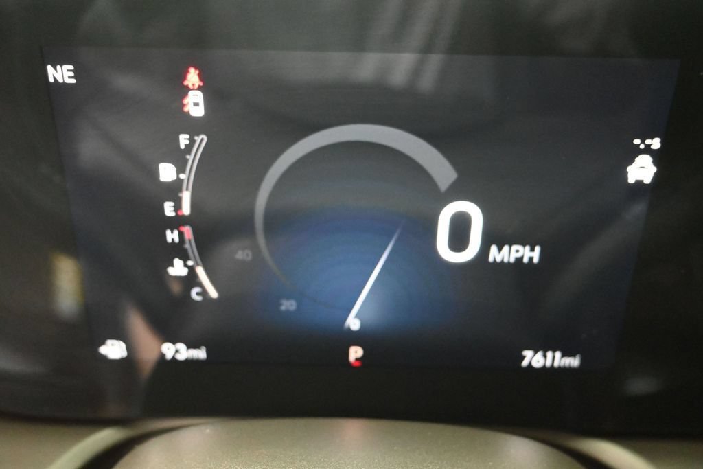 Used 2025 Buick Encore GX Sport Touring FWD image 12