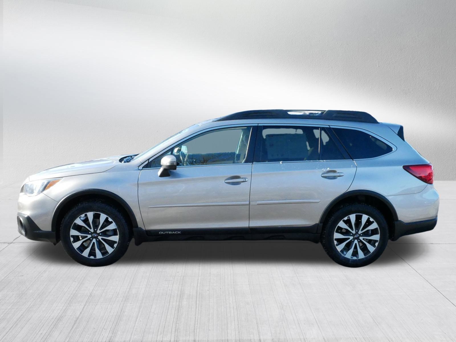 Used 2015 Subaru Outback 2.5i Limited image 4