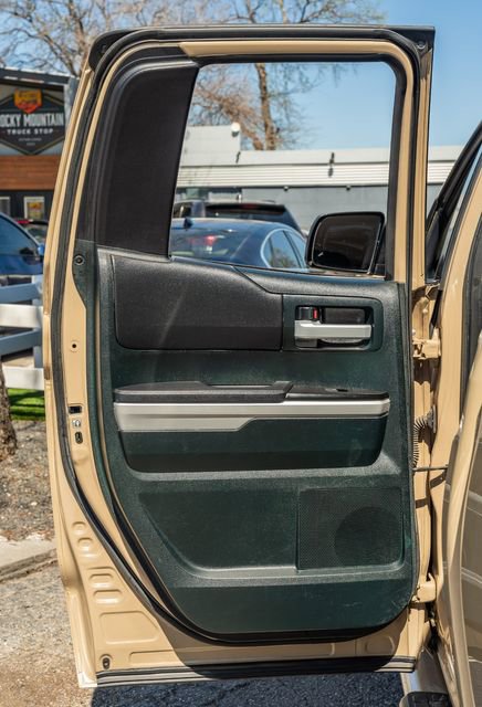 Used 2017 Toyota Tundra SR5 image 32