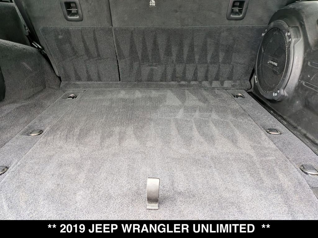 Used 2019 Jeep Wrangler Unlimited Sahara AWD/4WD image 25