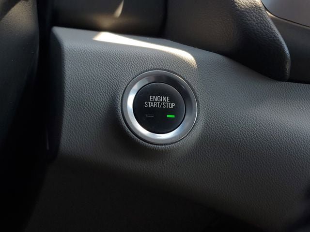 Used 2022 GMC Terrain SLT w/ Infotainment Package II FWD image 35