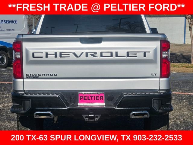 Used 2021 Chevrolet Silverado 1500 LT Trail Boss w/ LPO, Dark Essentials Package image 5