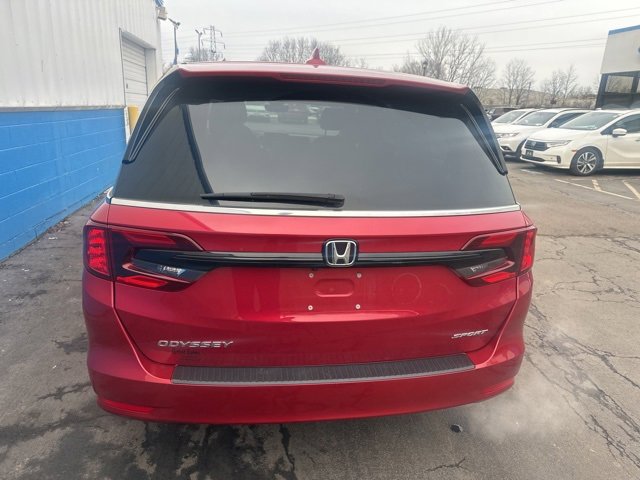 Used 2023 Honda Odyssey Sport image 6