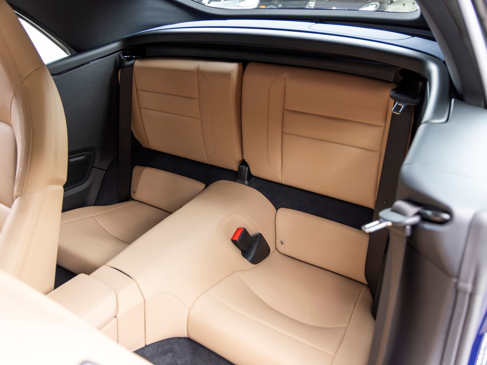Certified 2023 Porsche 911 Carrera RWD image 53