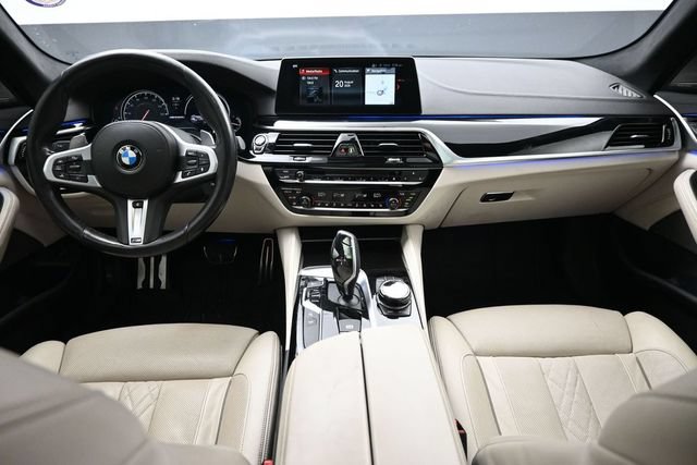 Used 2018 BMW M550i xDrive AWD/4WD image 17