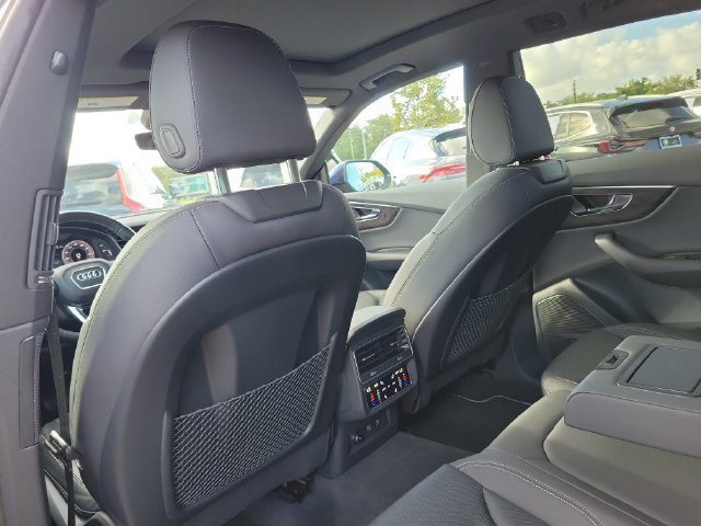 Used 2021 Audi Q8 Premium Plus AWD/4WD image 13