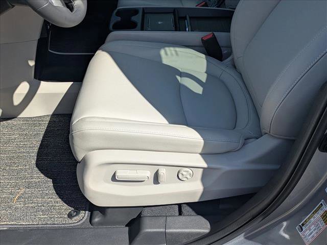 New 2026 Honda Odyssey EX-L image 4