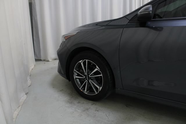 Used 2023 Kia Forte LXS w/ LXS Technology Package FWD image 29