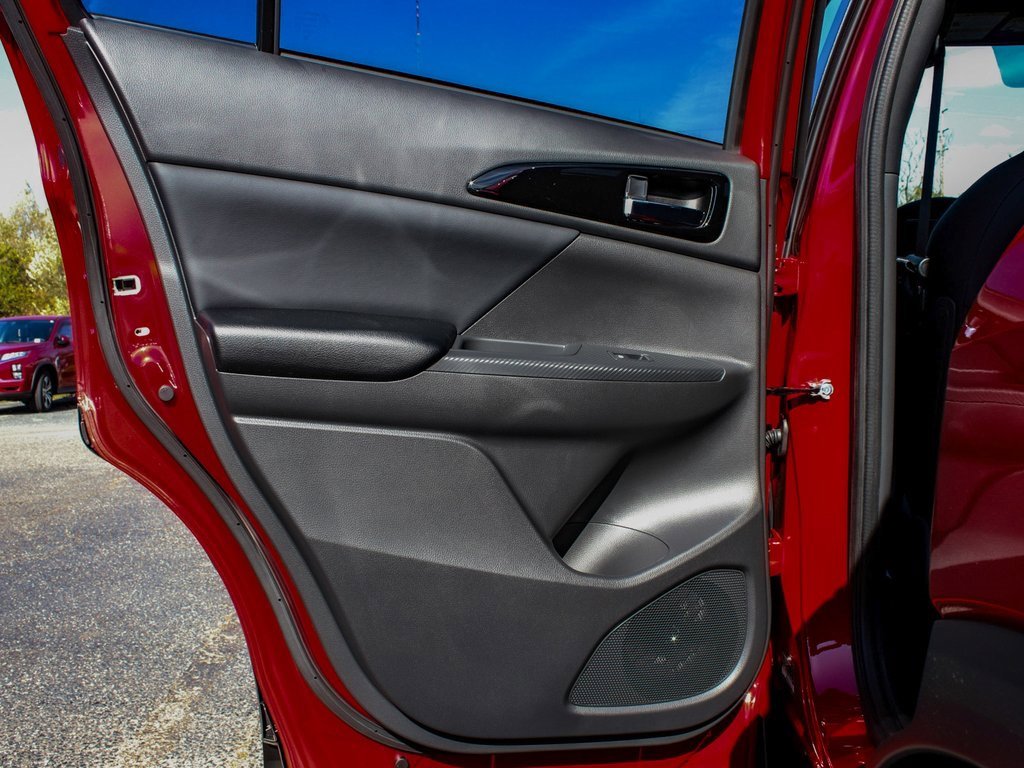 New 2026 Mitsubishi Eclipse Cross SEL image 12