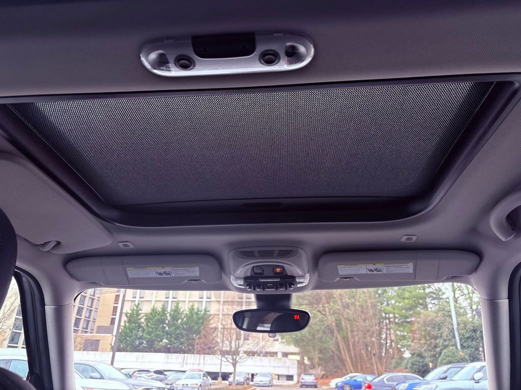 Used 2024 MINI Cooper Countryman S w/ Premium Package image 26