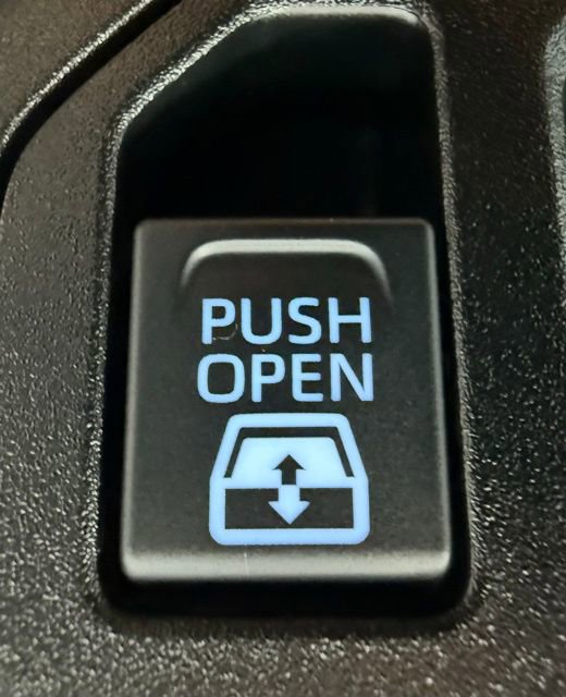 Used 2024 Toyota Tundra Platinum image 38