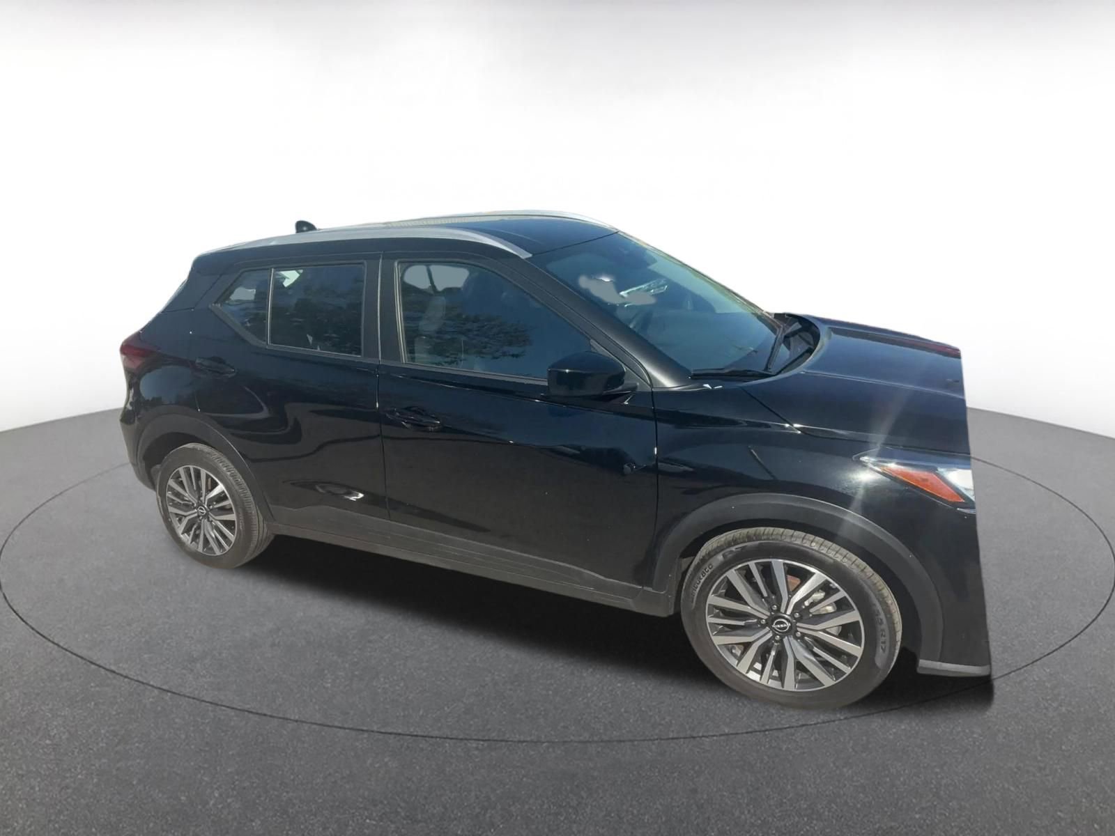 Used 2024 Nissan Kicks SV FWD video 2