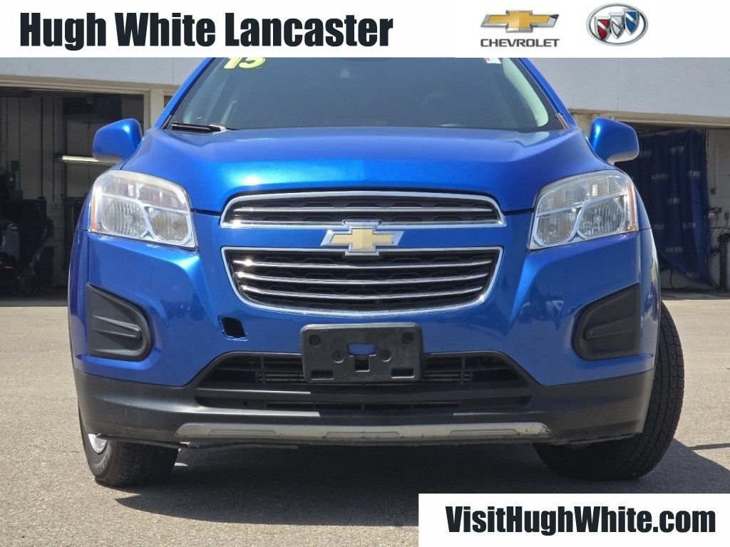 Used 2015 Chevrolet Trax LT w/ LT Sun and Sound Package AWD/4WD image 12