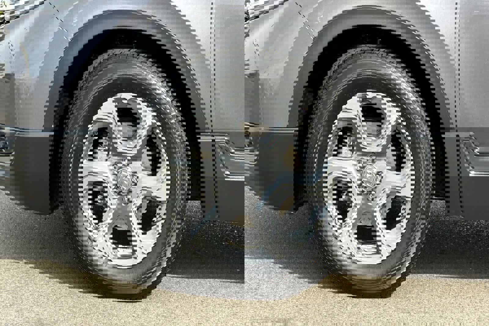 Used 2019 Honda CR-V EX image 31