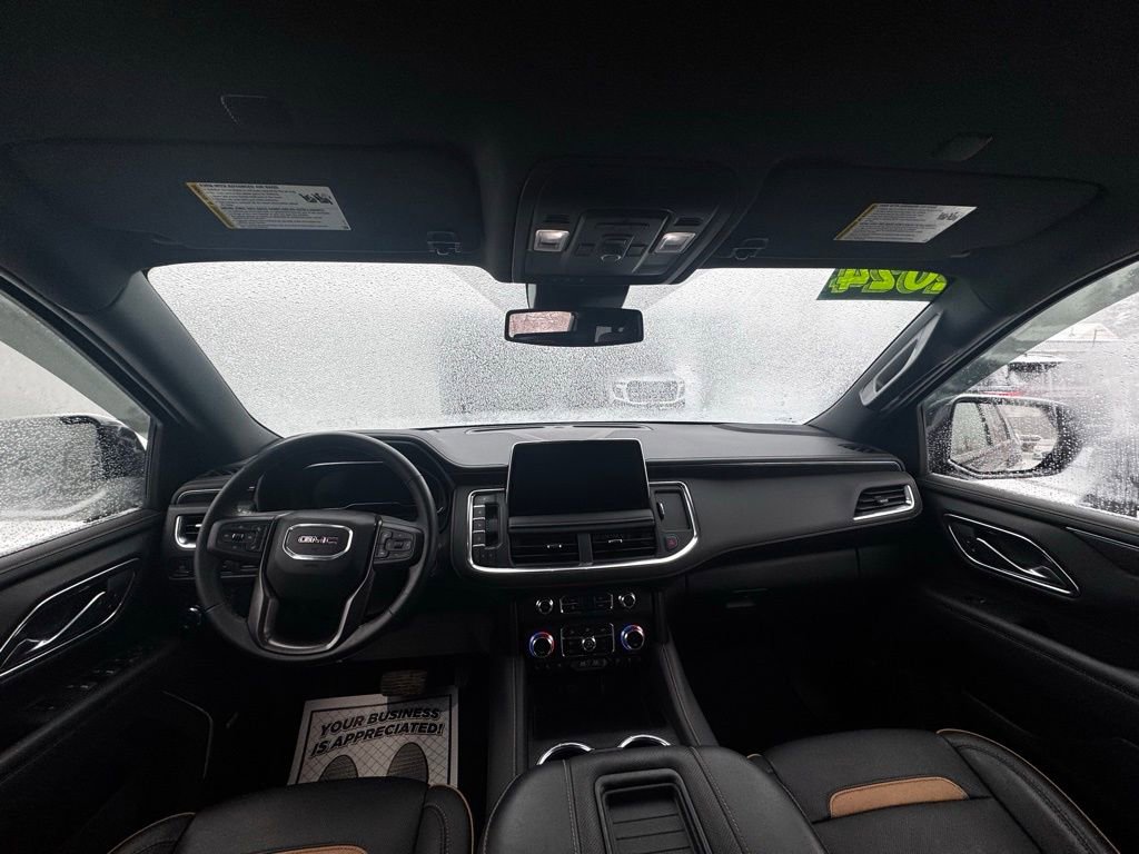 Used 2024 GMC Yukon XL AT4 image 16