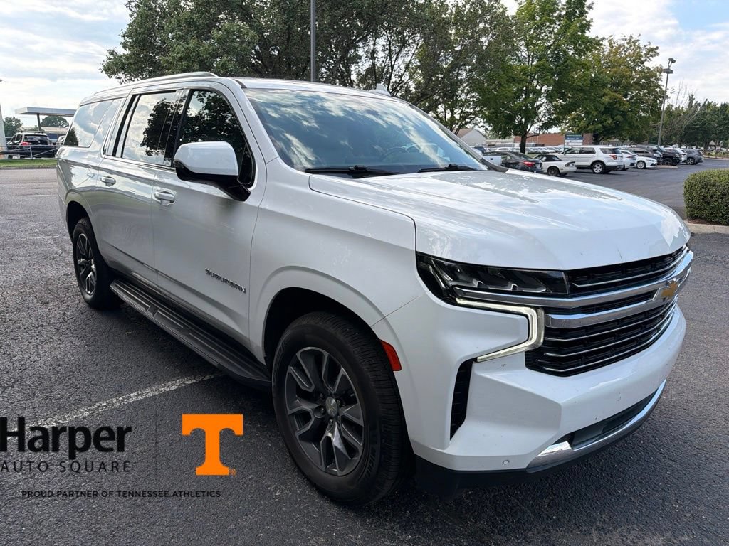 Used 2021 Chevrolet Suburban LT w/ LT Signature Plus Package AWD/4WD image 7