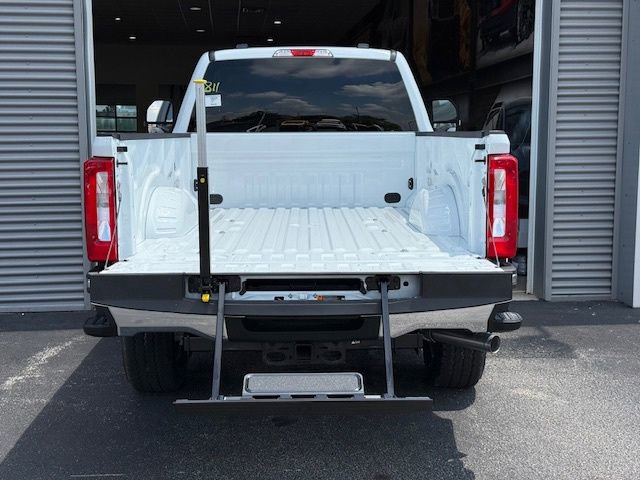 New 2025 Ford F350 XLT image 33