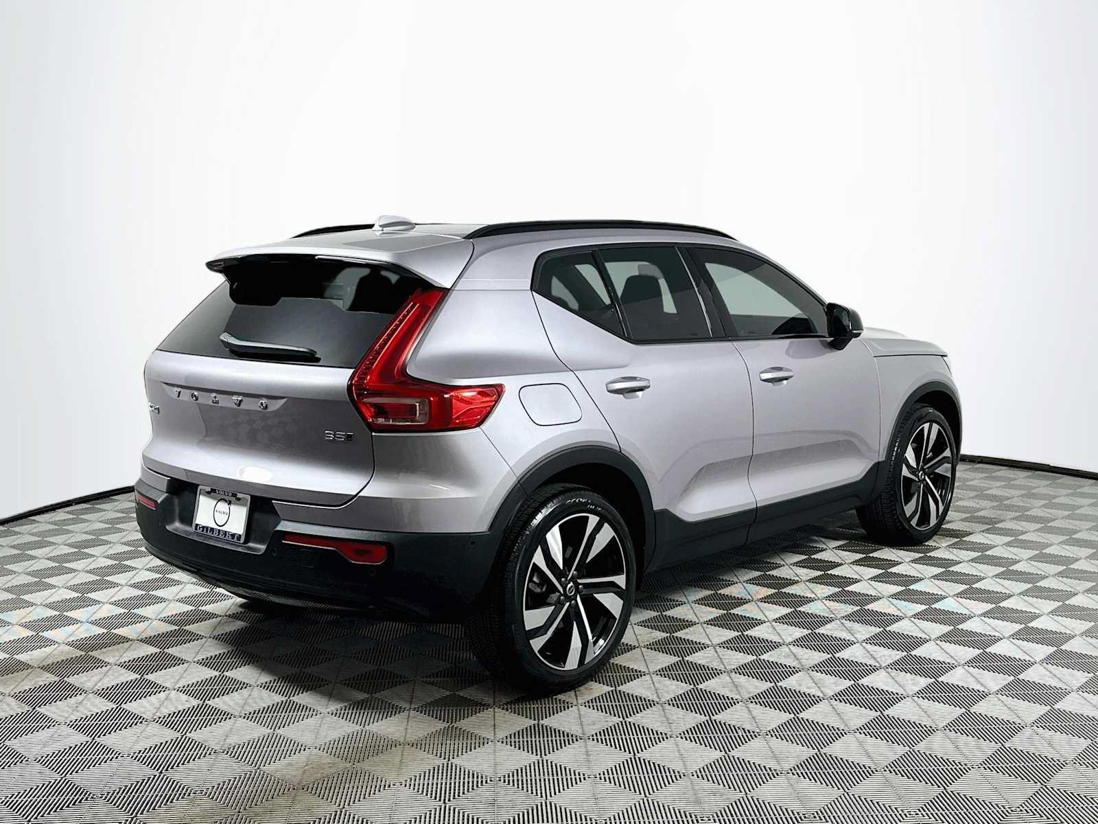 Used 2026 Volvo XC40 B5 Ultra w/ Climate Package AWD/4WD image 7