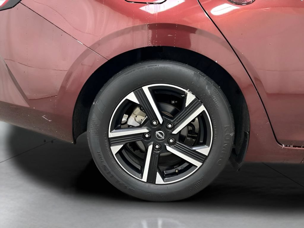 Used 2024 Nissan Sentra SV FWD image 23