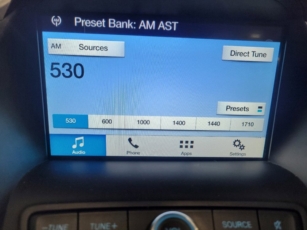 Used 2019 Ford Escape SEL AWD/4WD image 25