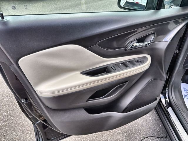 Certified 2018 Buick Encore Preferred FWD image 21