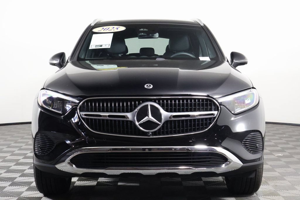 Certified 2025 Mercedes-Benz GLC 350e 4MATIC image 2
