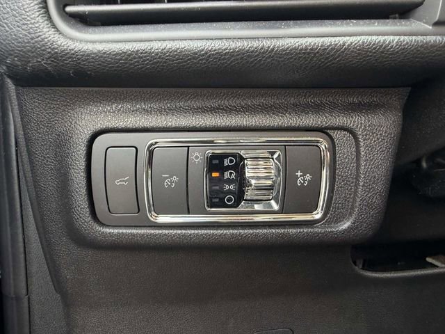Certified 2022 Lincoln Corsair AWD w/ Premium Package image 19