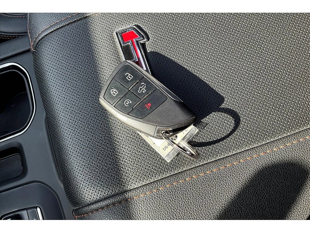 Used 2024 GMC Sierra 2500 AT4 w/ AT4 Premium Plus Package image 36