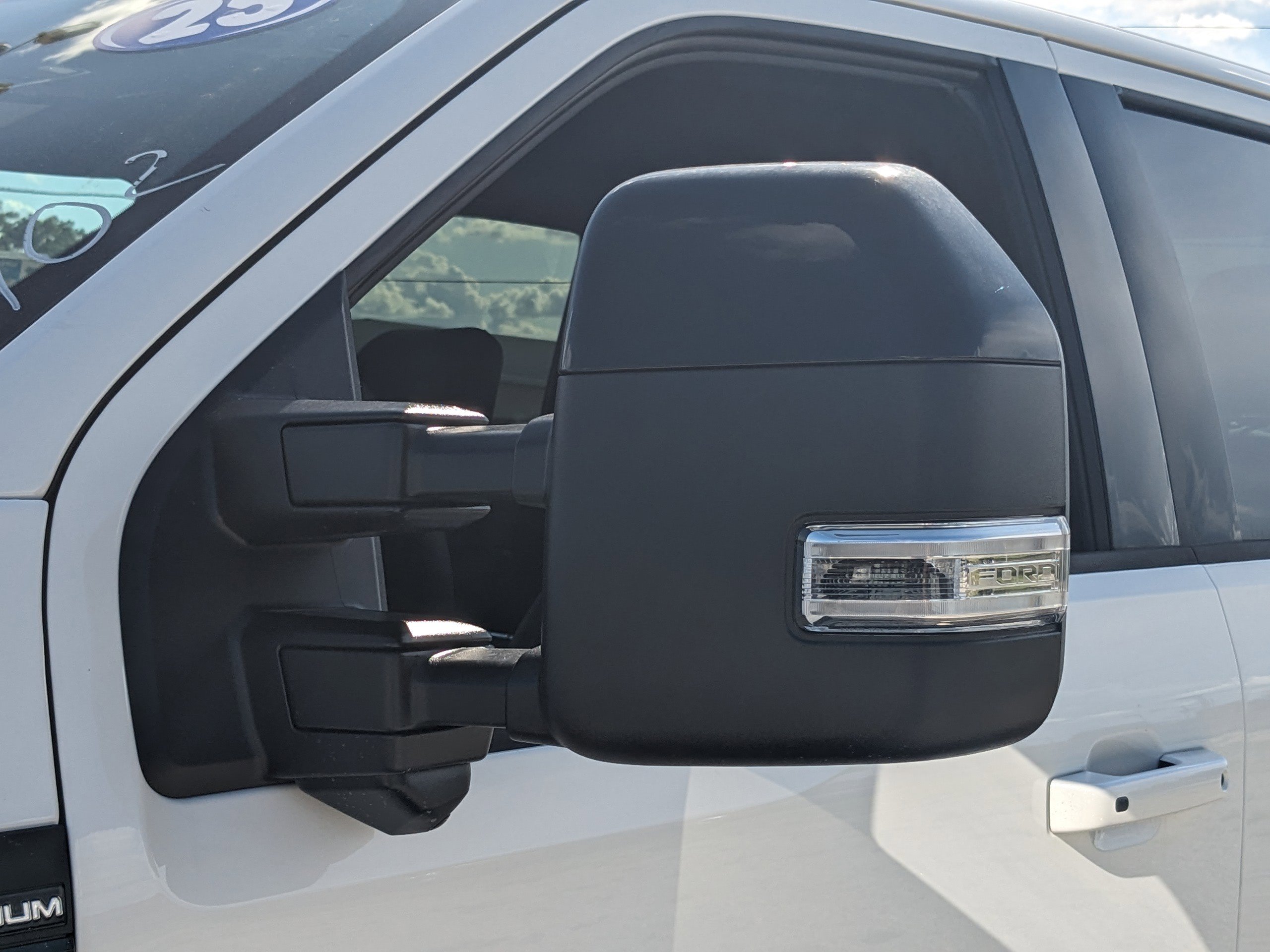 New 2025 Ford F250 Platinum image 12