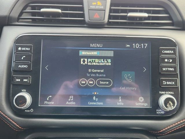 Used 2024 Nissan Versa SR image 5