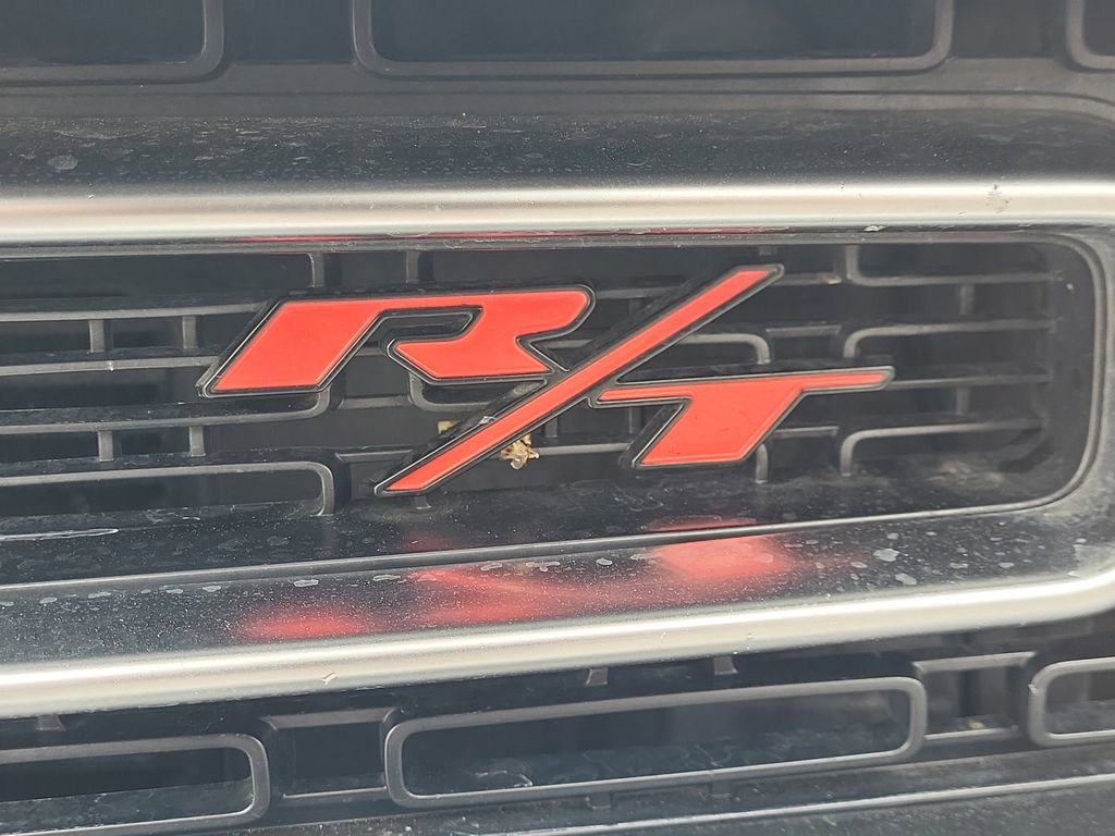 Used 2015 Dodge Challenger R/T Plus RWD image 14