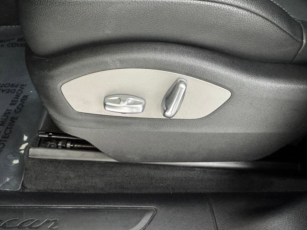 Used 2019 Porsche Macan image 29