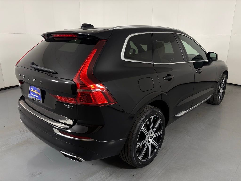 Used 2021 Volvo XC60 T5 Inscription w/ Climate Package AWD/4WD image 9