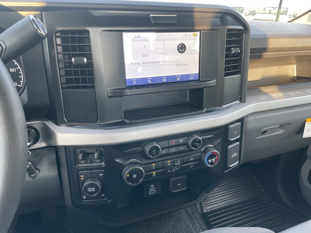 New 2026 Ford F350 XL w/ XL Chrome Package image 11