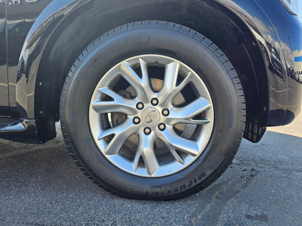 Used 2012 INFINITI QX56 4WD w/ Theater Pkg image 9