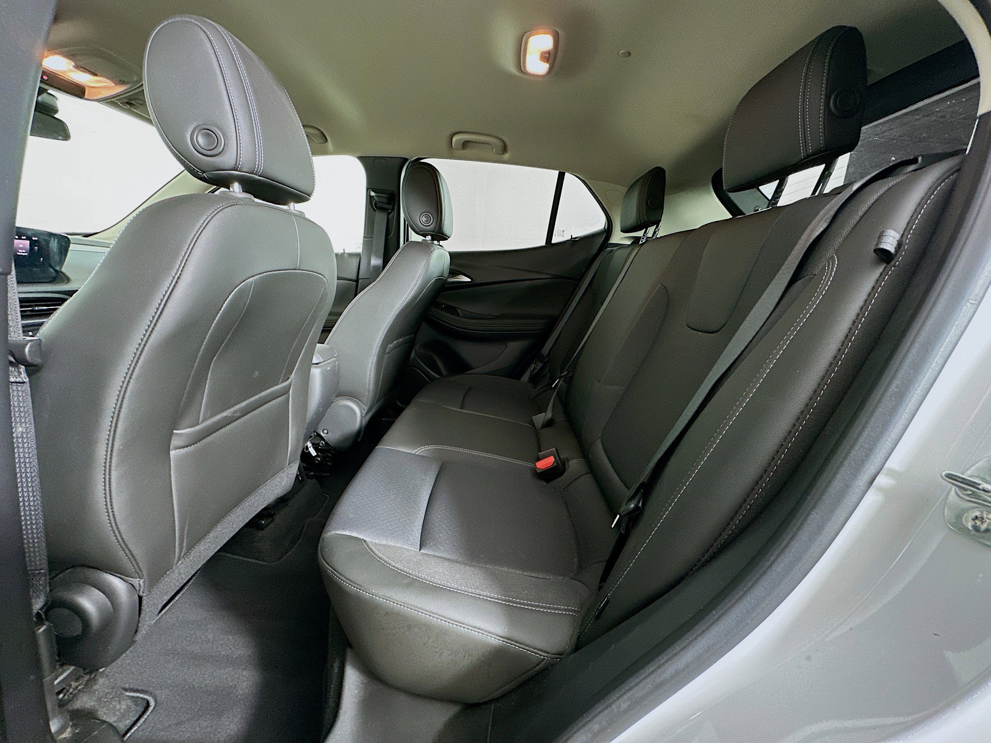 Used 2024 Buick Encore GX Preferred image 26